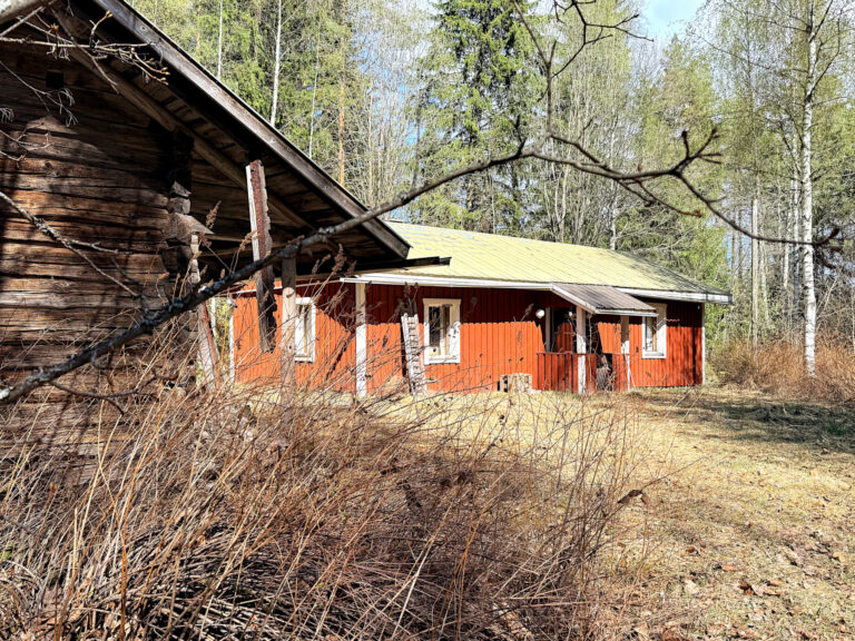 10. Talo tosi pelastajalle